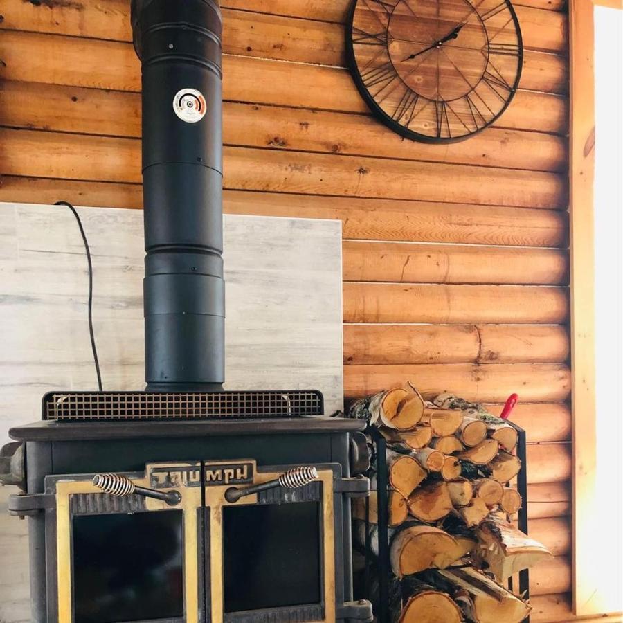 Le Chalet Au Souvenir Bouchette Екстериор снимка